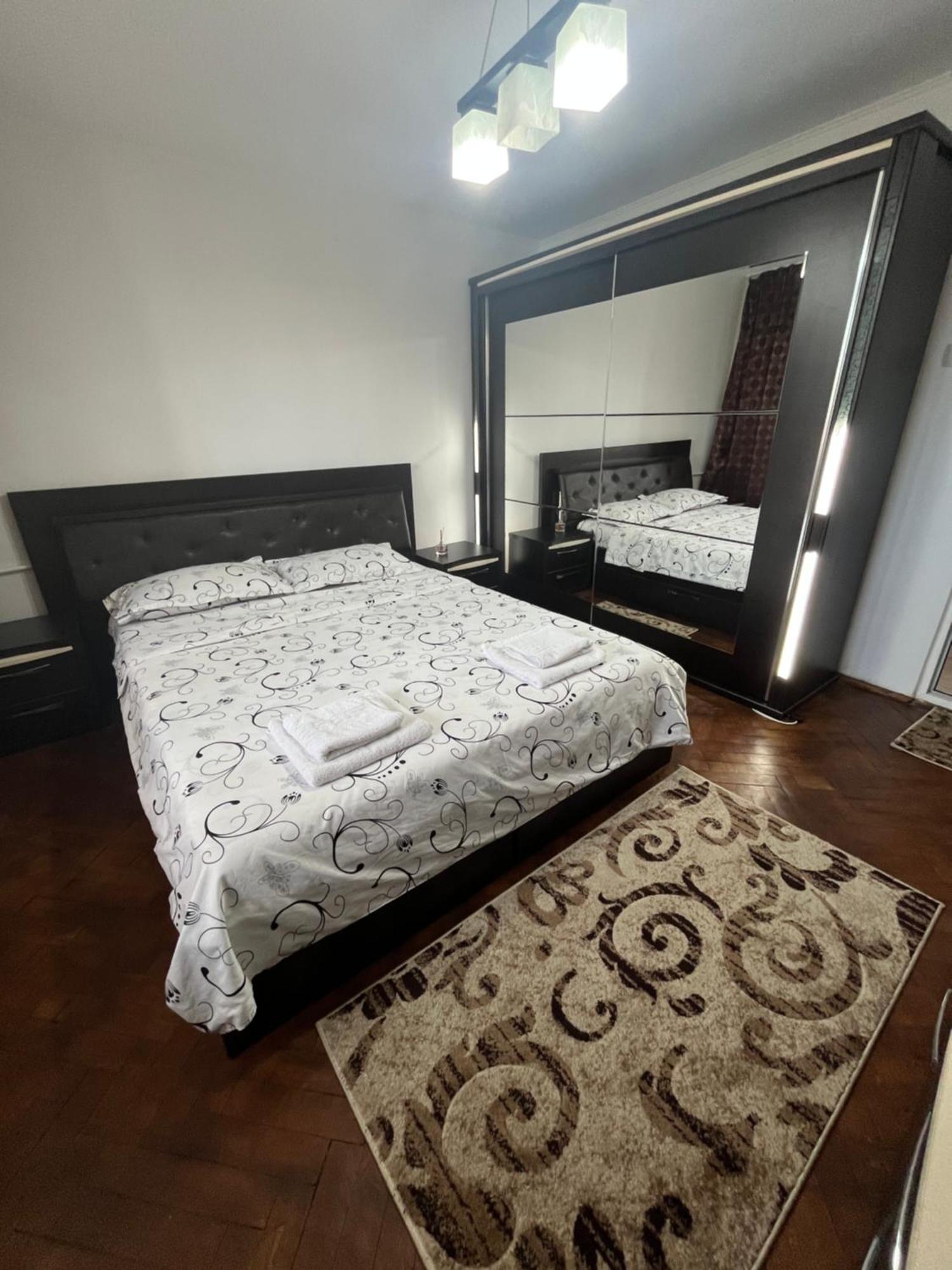 Concept Home Valcea Ramnicu Valcea Luaran gambar